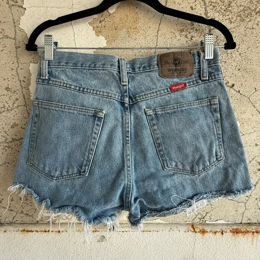 Vintage‎ Wrangler Denim Shorts 90s High Rise Cutoffs Light Blue Wash Womens 29 - Picture 5 of 10